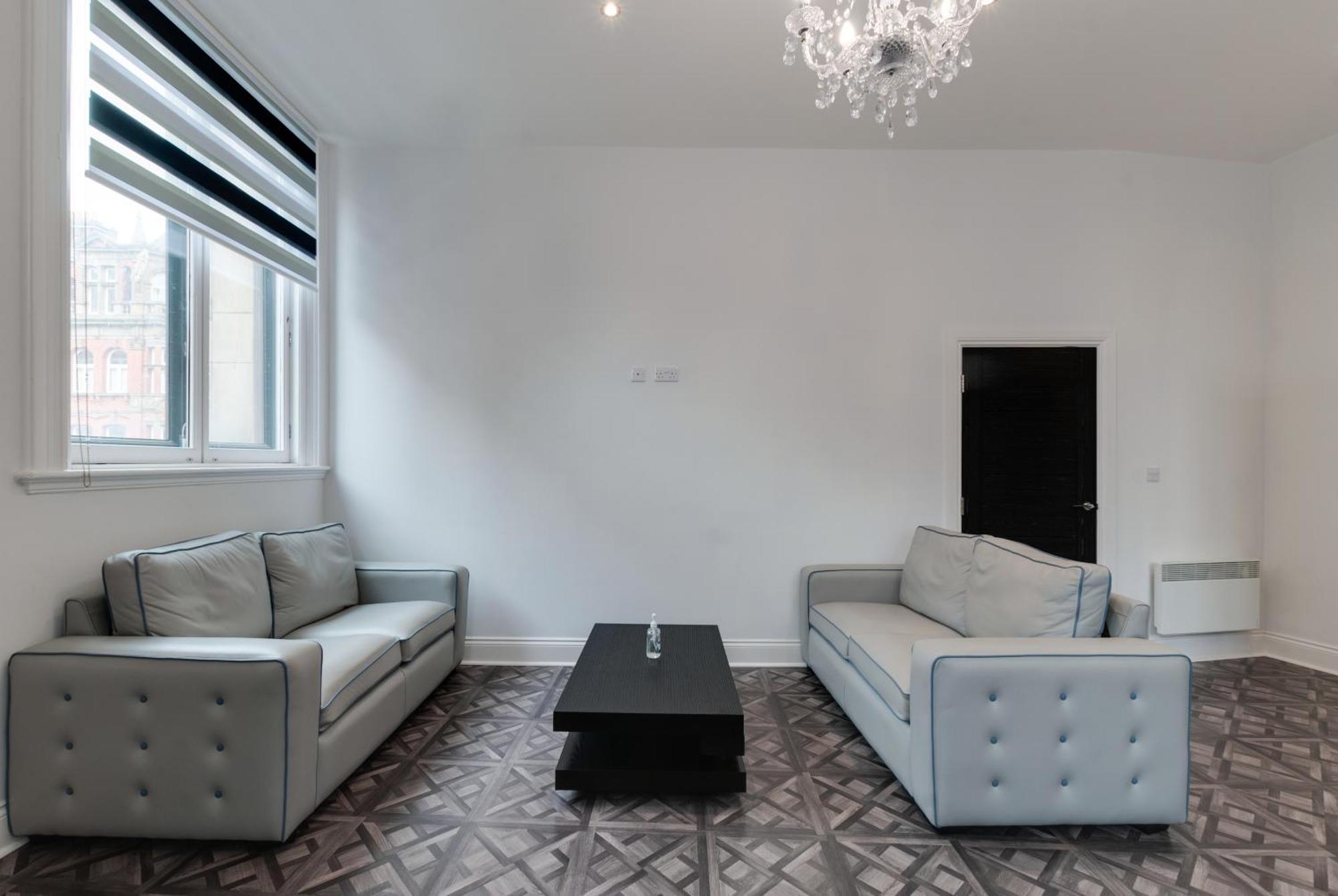 Temple Court Cavern Quarter Apartments By Happy Days Ливерпуль Экстерьер фото