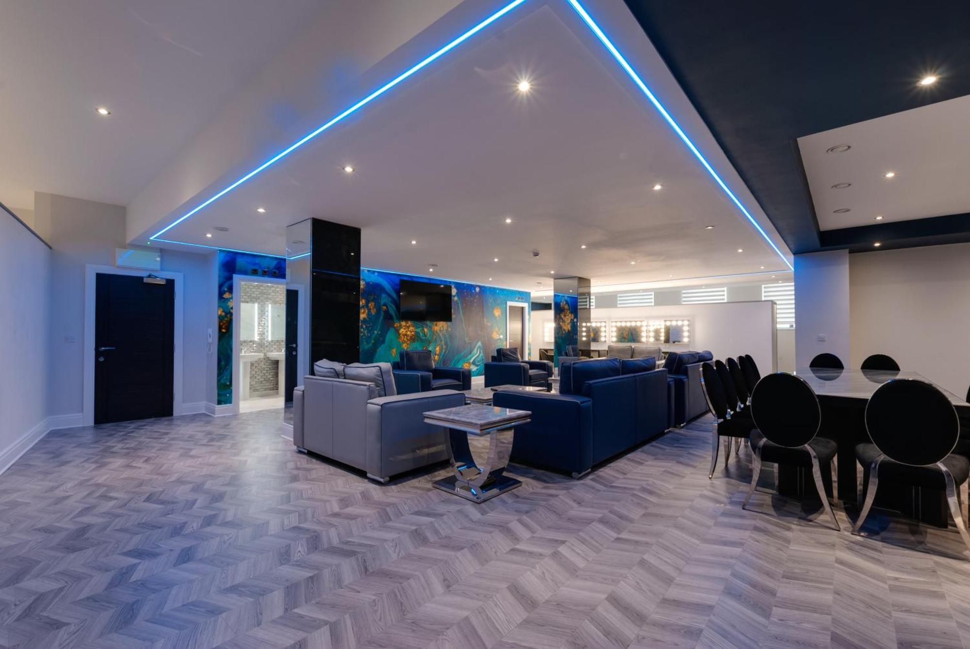 Temple Court Cavern Quarter Apartments By Happy Days Ливерпуль Экстерьер фото